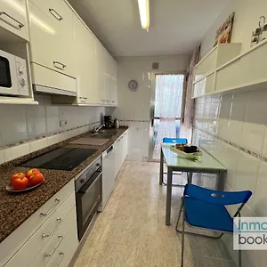 villa-elvira-salou-con-piscina-y-aparcamiento-gratis.catalonia-hotels.com/